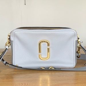 MARC JACOBS “The Softshot” 21 Crossbody Bag